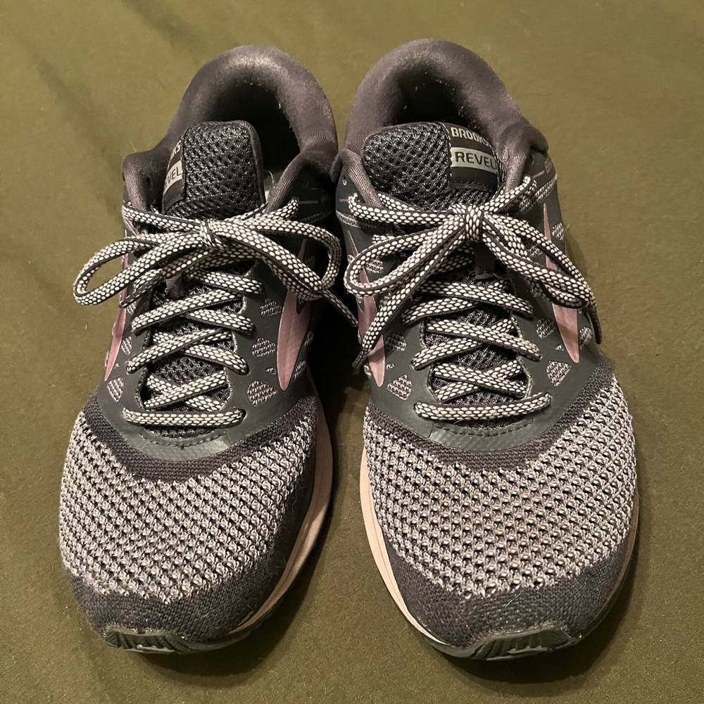 Brooks Revel Tennis Shoes